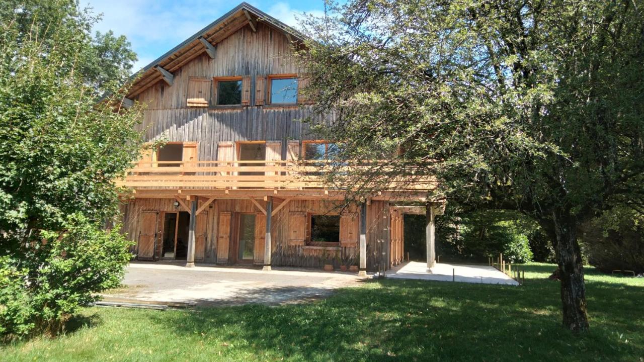 Les Dames De La Saugiat Bed & Breakfast Le Fied Luaran gambar