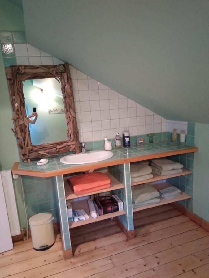 Les Dames De La Saugiat Bed & Breakfast Le Fied Luaran gambar